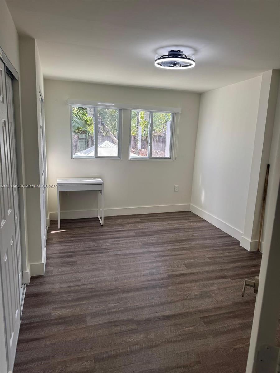   /  2340 sq. ft. $ 2025-10-09 0 foto