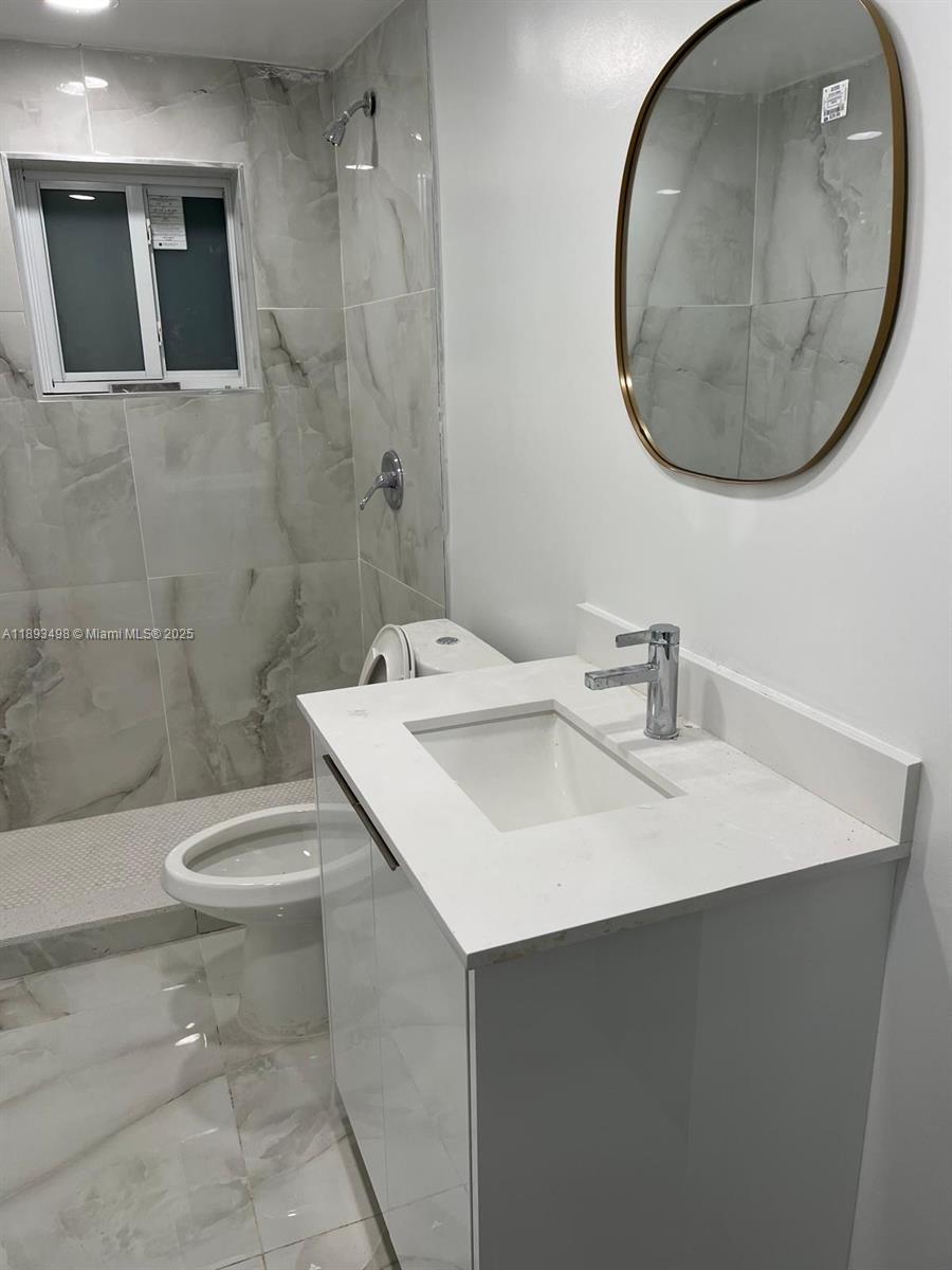   /  2340 sq. ft. $ 2025-10-09 0 foto