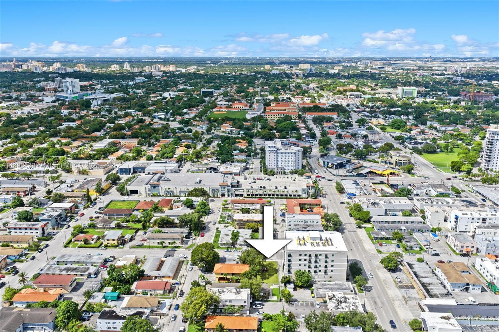 See details   /   sq. ft. $ 2025-10-09 0 Photo