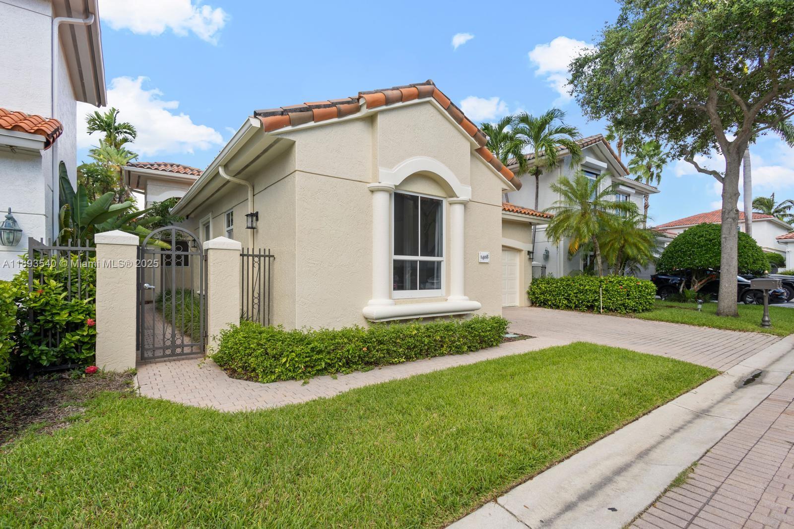 Photo of 1408 Mariner Way (1408), Hollywood, Florida, 33019 -