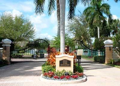 Photo of 1408 Mariner Way  (1408), Hollywood, Florida, 33019 - 