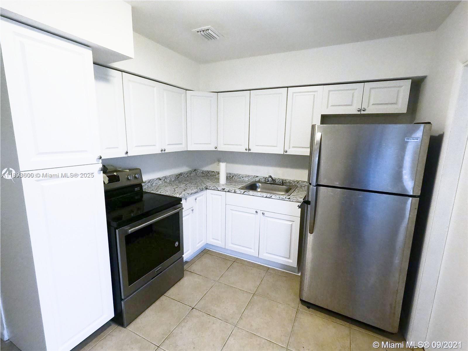   /  1640 sq. ft. $ 2025-10-09 0 foto