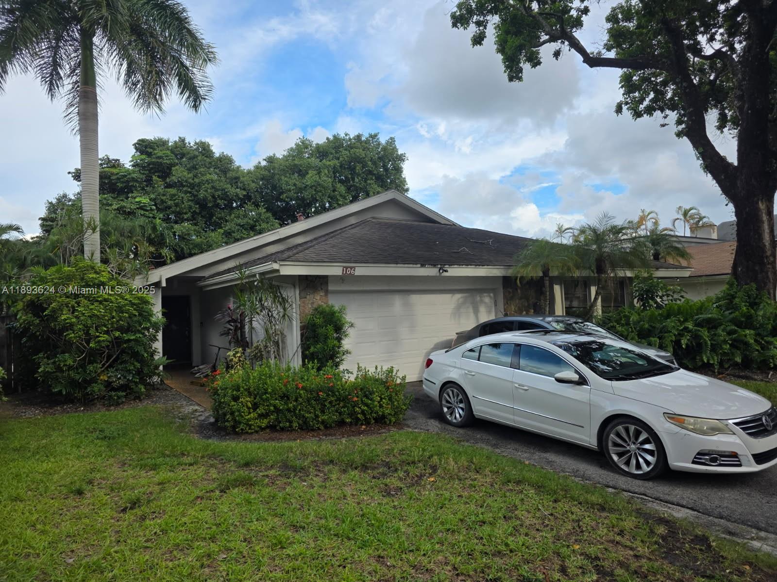 106 3 / 2 1695 sq. ft. $ 2025-10-09 0 Photo