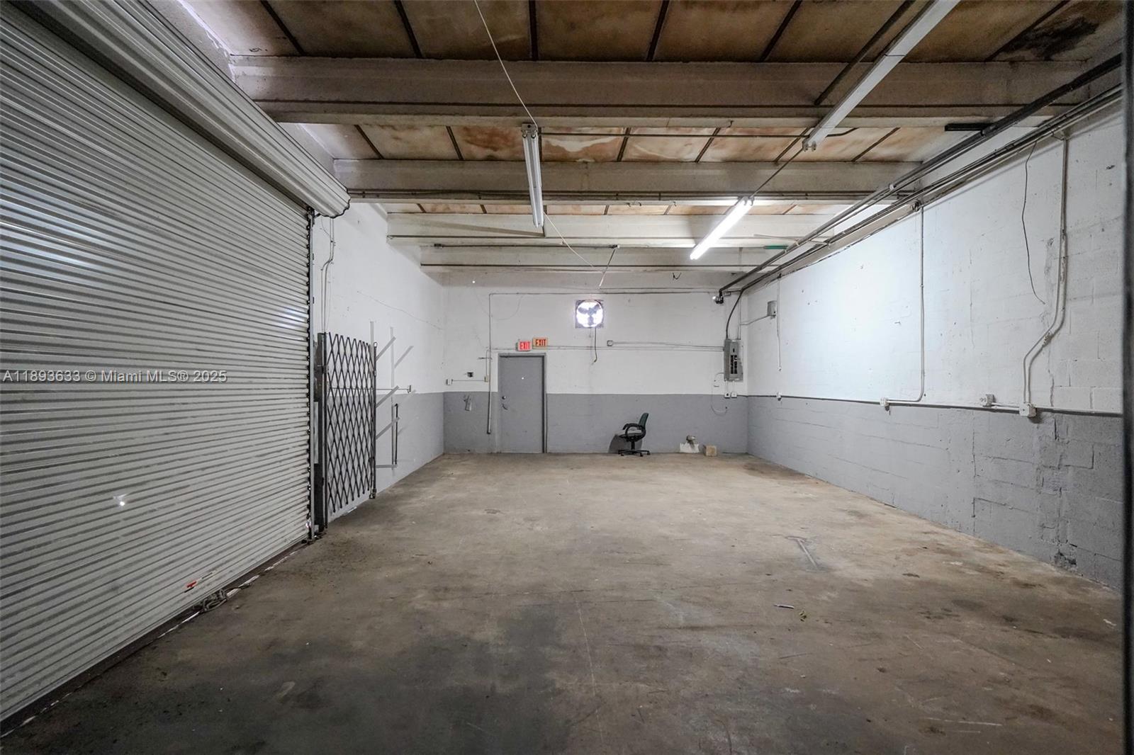 See details / sq. ft. $ 2025-10-09 0 Photo