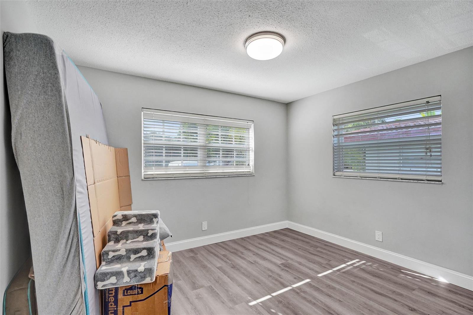   / 0 2059 sq. ft. $ 2026-05-04 0 foto