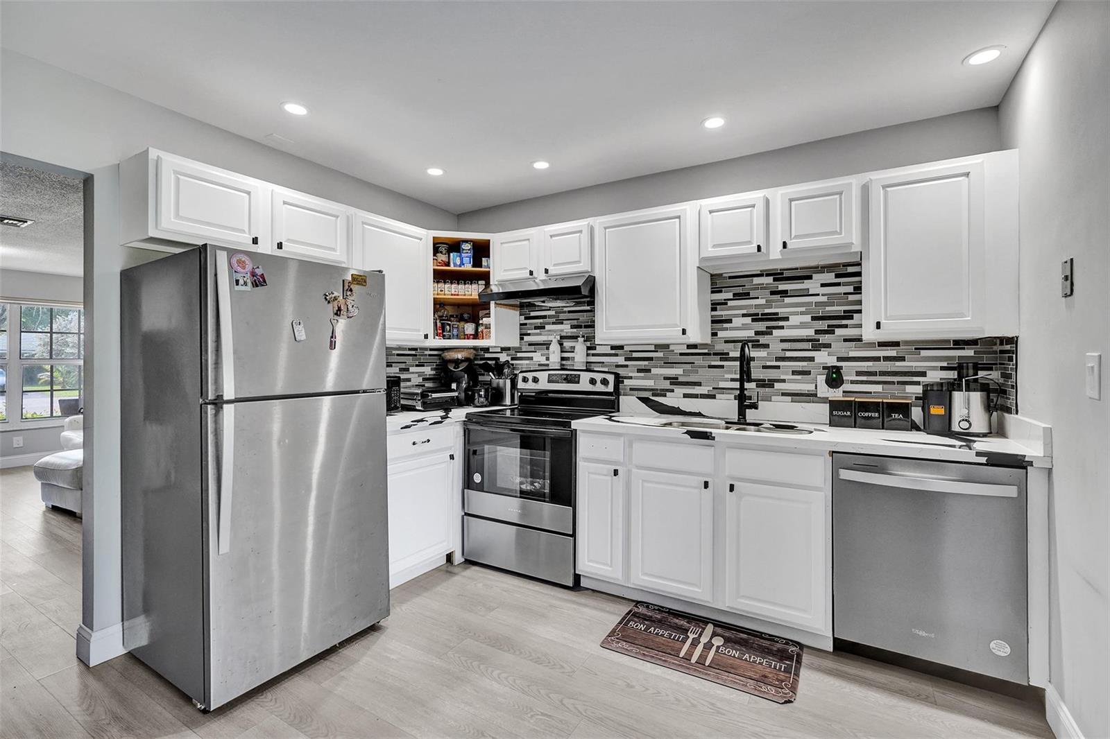   / 0 2059 sq. ft. $ 2026-05-04 0 foto