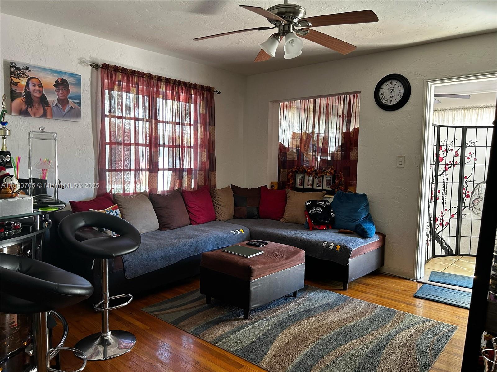   /  1805 sq. ft. $ 2025-10-09 0 Photo