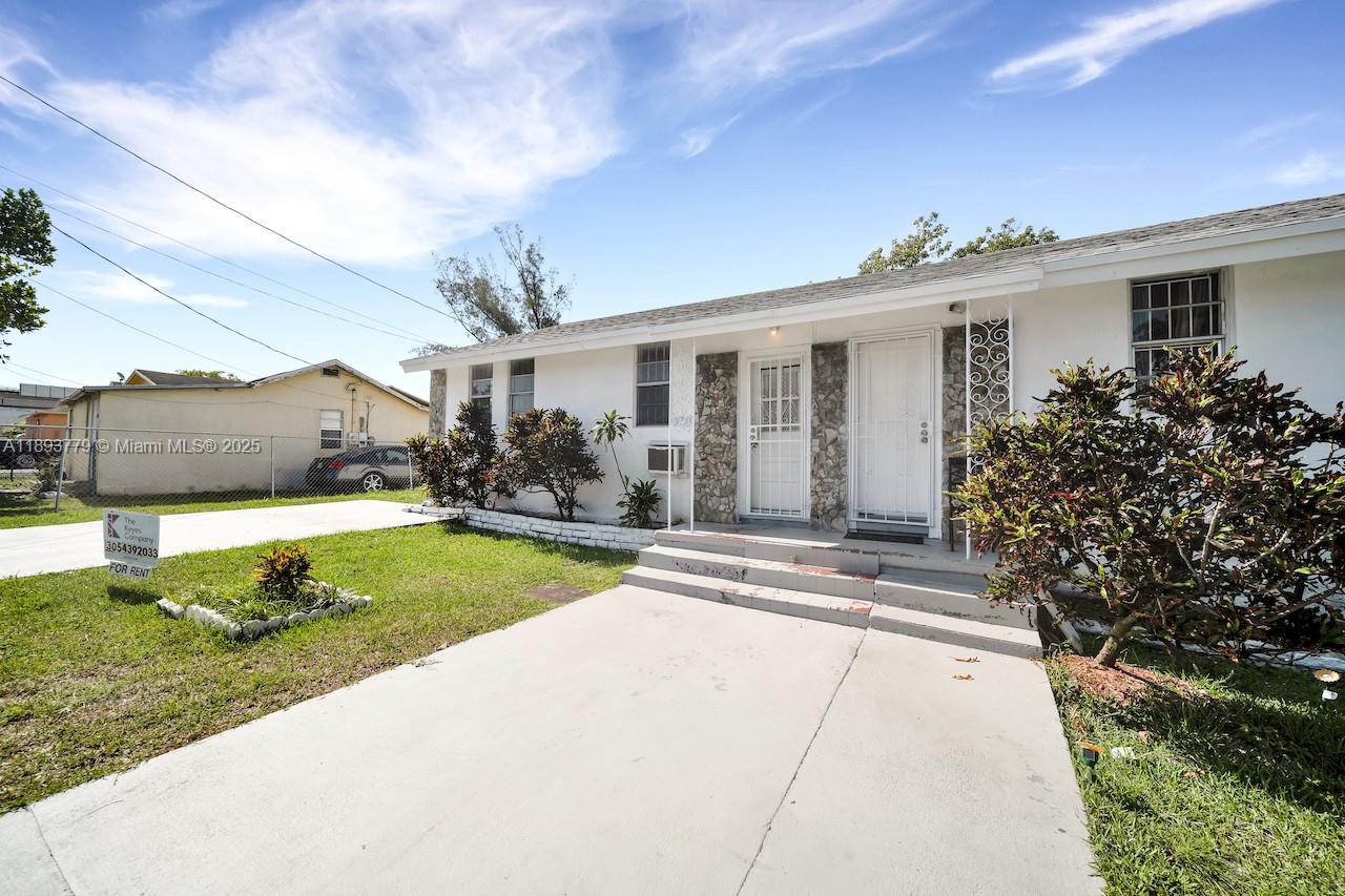   /  1274 sq. ft. $ 2025-10-09 0 foto