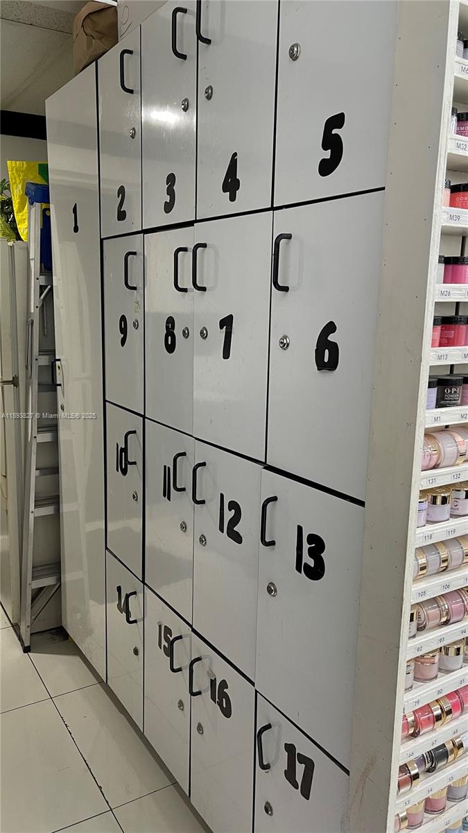   /   sq. ft. $ 2026-03-11 0 foto