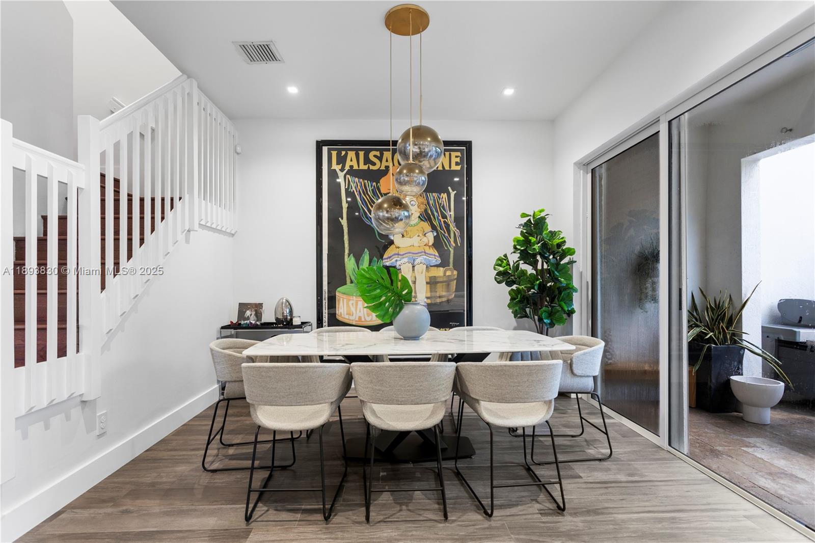 Photo of 1396 Harbor Vw W (1396), Hollywood, Florida, 33019 -