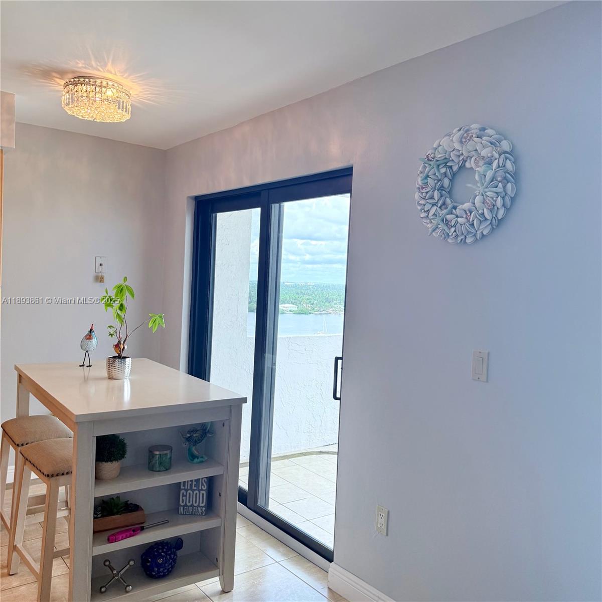 Photo of 1201 Ocean Dr  #1609S, Hollywood, Florida, 33019 - 