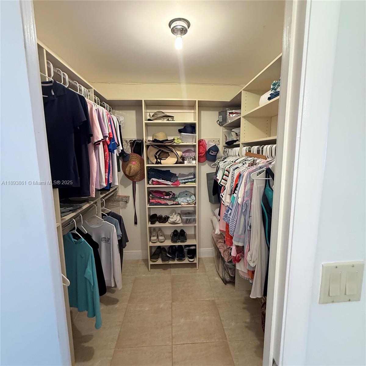 Photo of 1201 Ocean Dr  #1609S, Hollywood, Florida, 33019 - 
