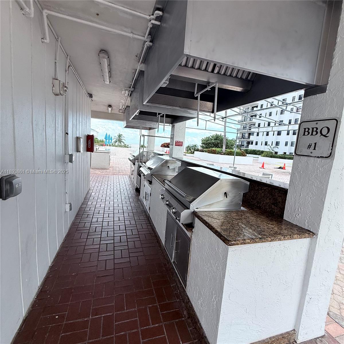 Photo of 1201 Ocean Dr  #1609S, Hollywood, Florida, 33019 - 