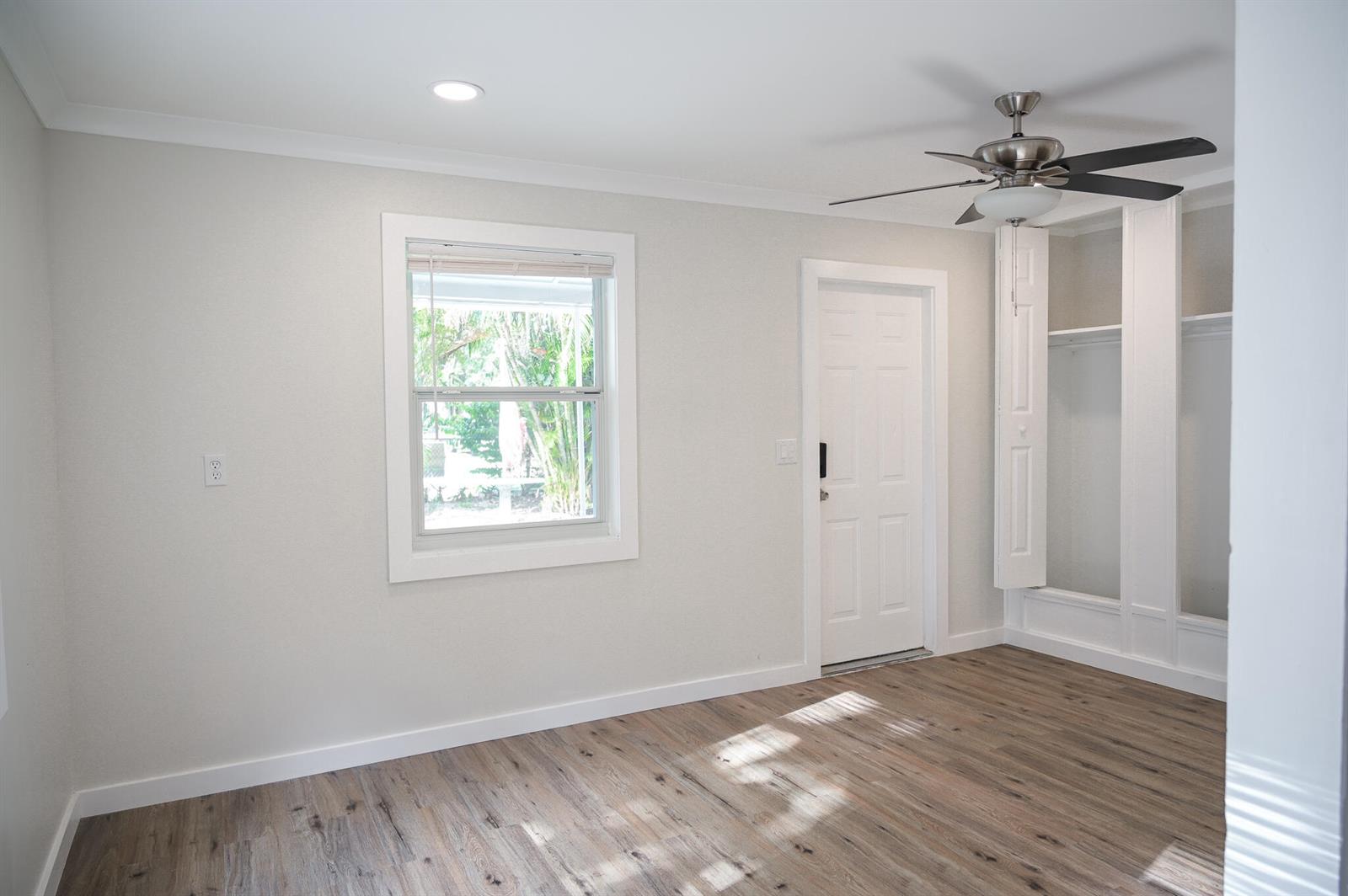   / 4 1528 sq. ft. $ 2026-03-16 0 foto