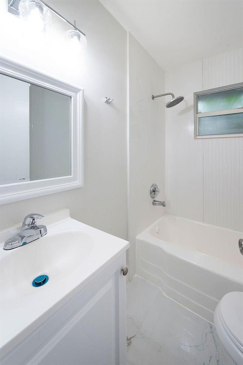   / 4 1528 sq. ft. $ 2026-03-16 0 foto