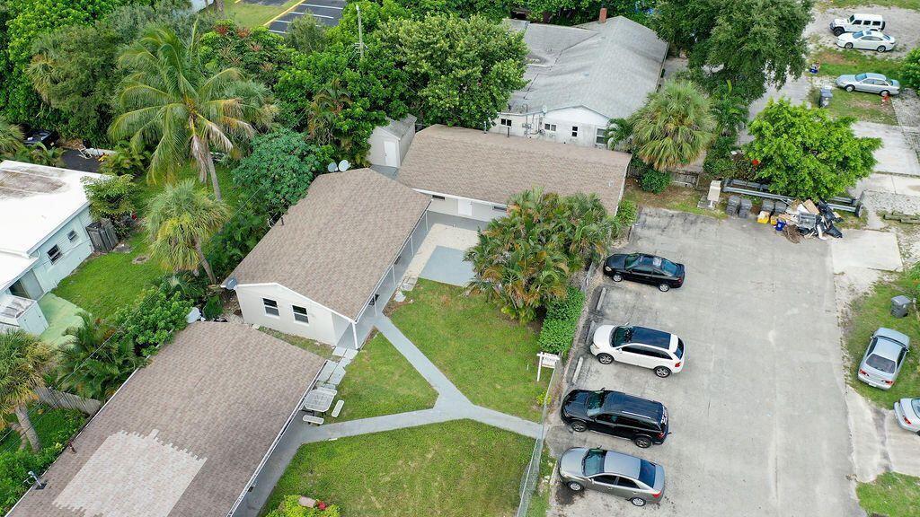   / 4 1528 sq. ft. $ 2026-03-16 0 foto