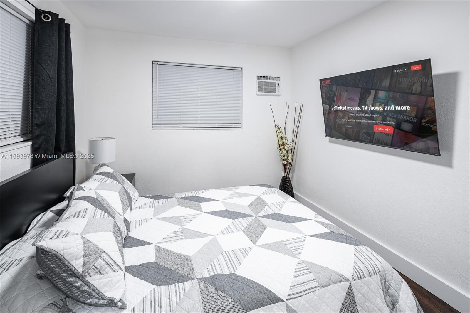   /  1624 sq. ft. $ 2025-10-10 0 foto