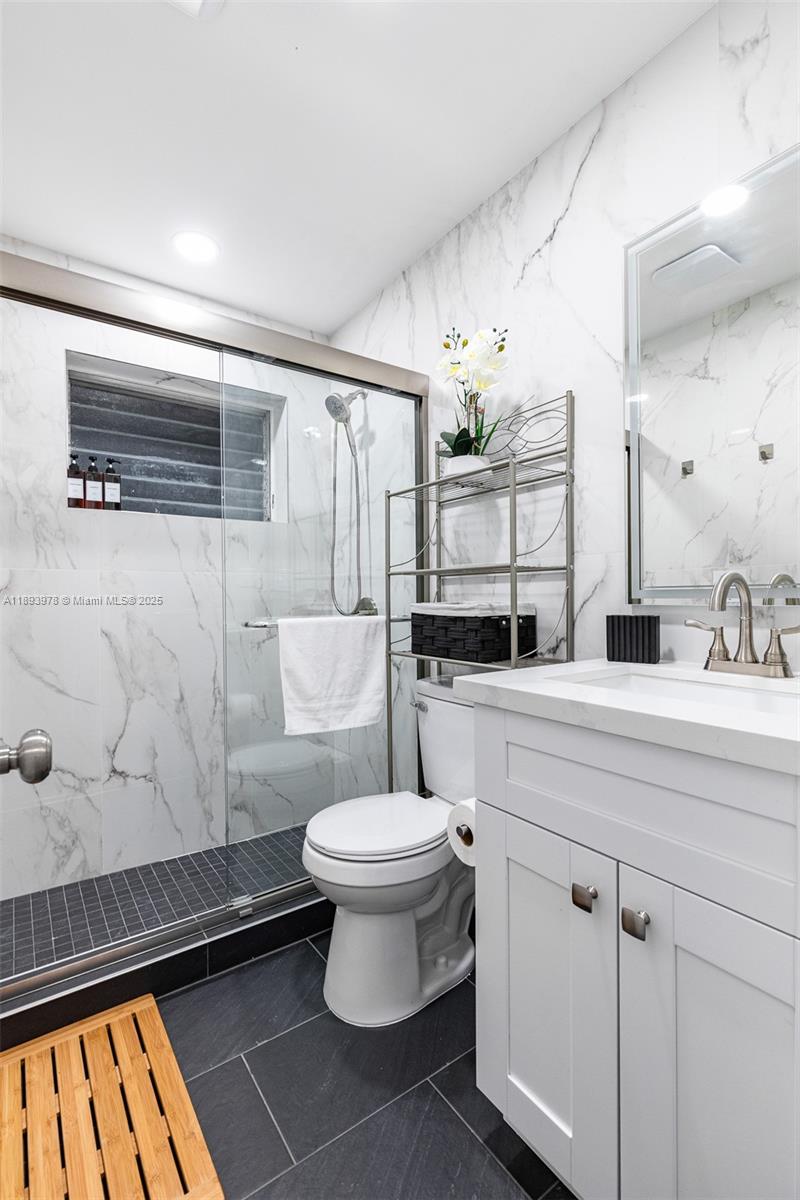   /  1624 sq. ft. $ 2025-10-10 0 foto