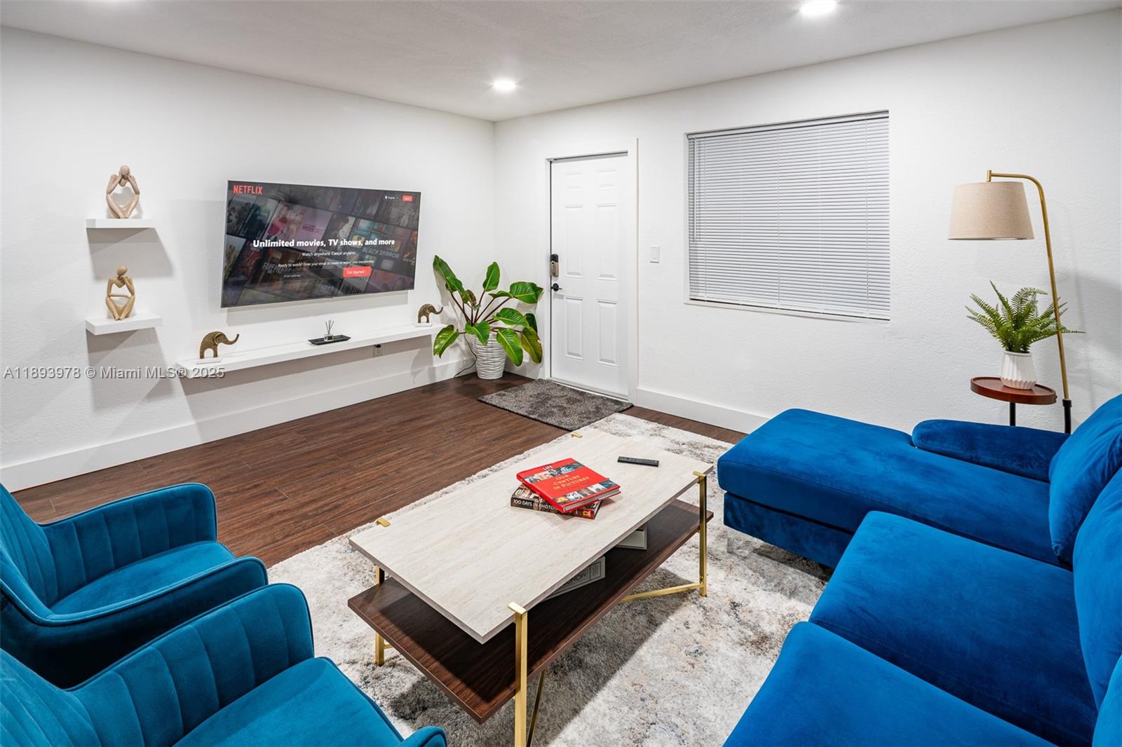   /  1624 sq. ft. $ 2025-10-10 0 foto