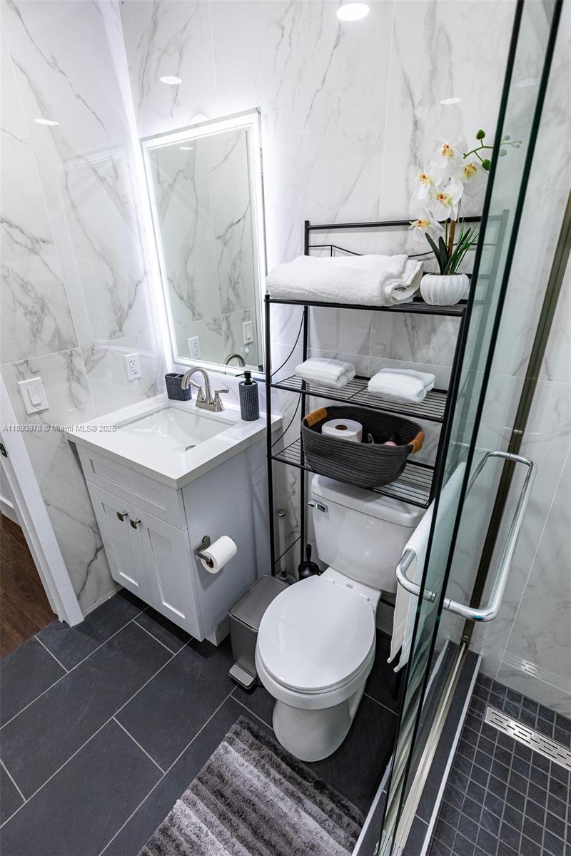   /  1624 sq. ft. $ 2025-10-10 0 foto