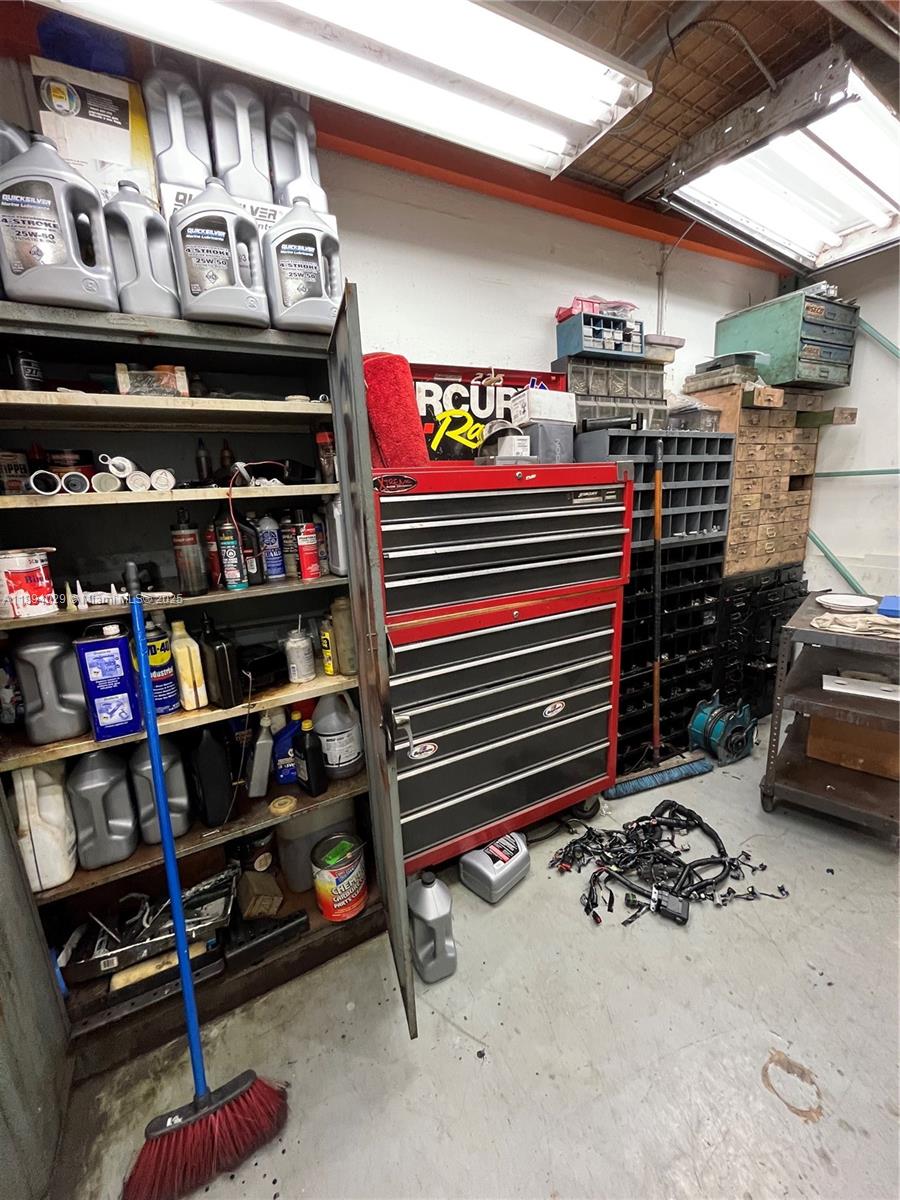 10754  /   sq. ft. $ 2025-10-10 0 Photo