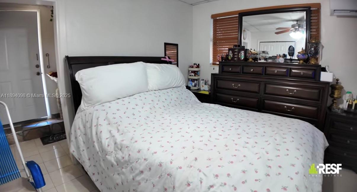 See details / 1627 sq. ft. $ 2025-10-10 0 Photo