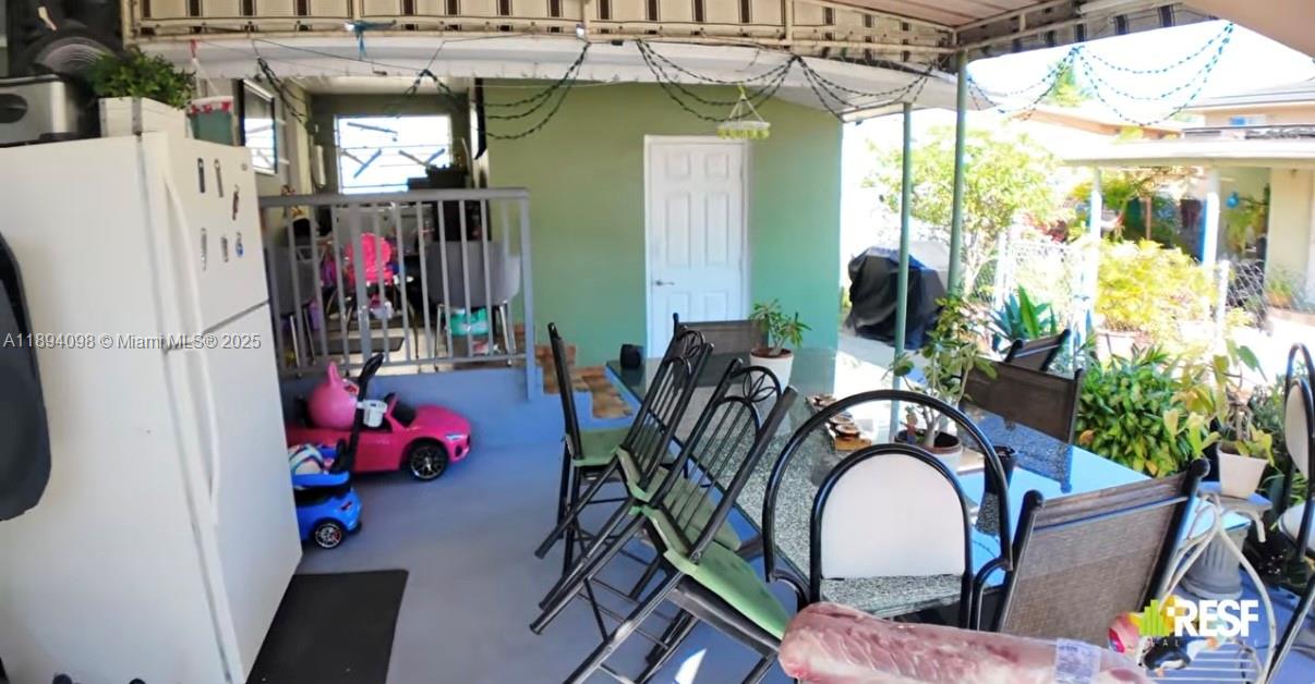 See details / 1627 sq. ft. $ 2025-10-10 0 Photo