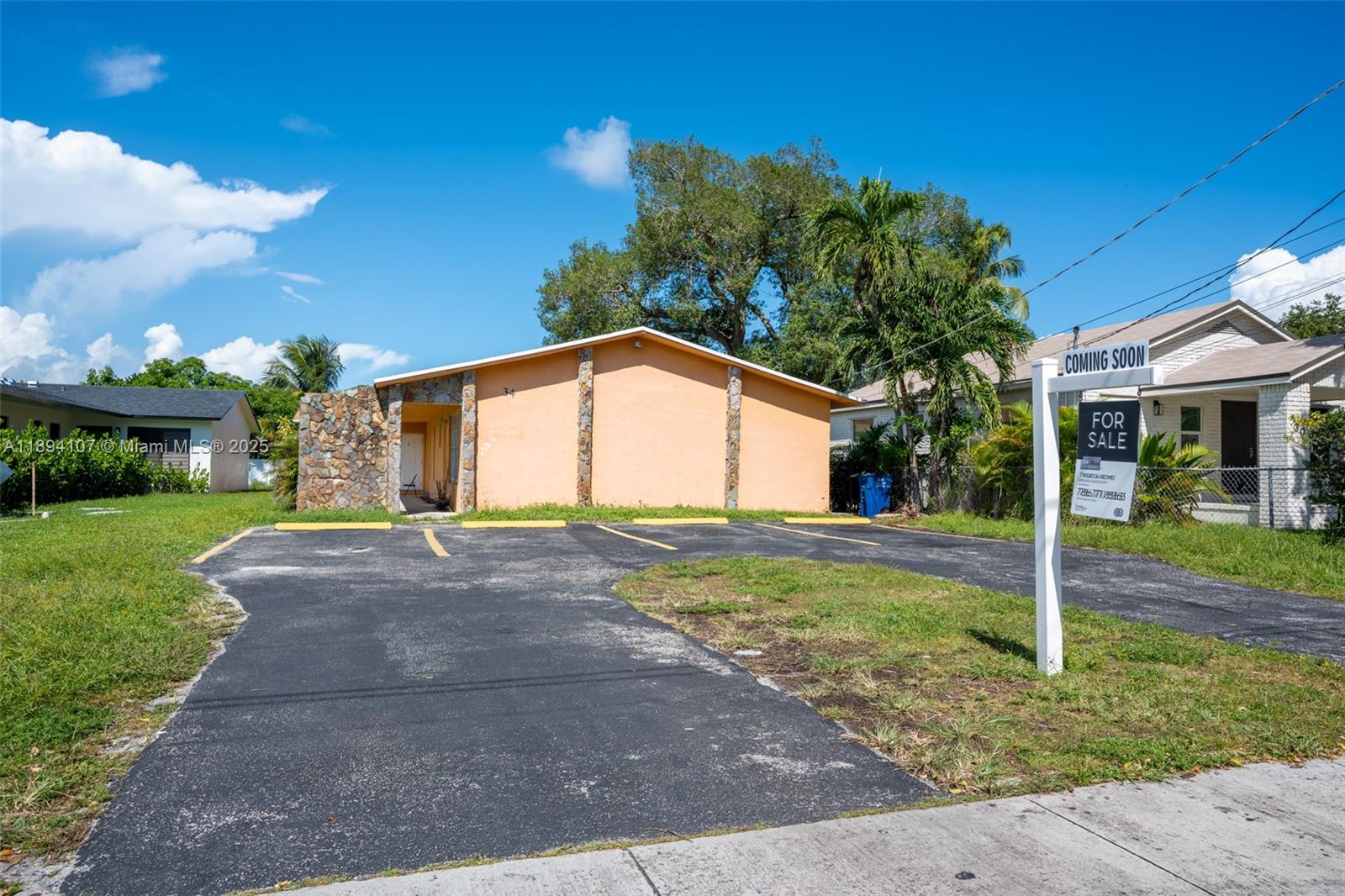 See details   /  2654 sq. ft. $ 2025-10-10 0 Photo