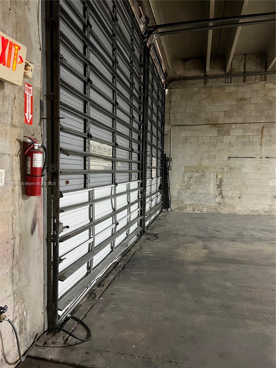   /   sq. ft. $ 2025-10-10 0 Photo