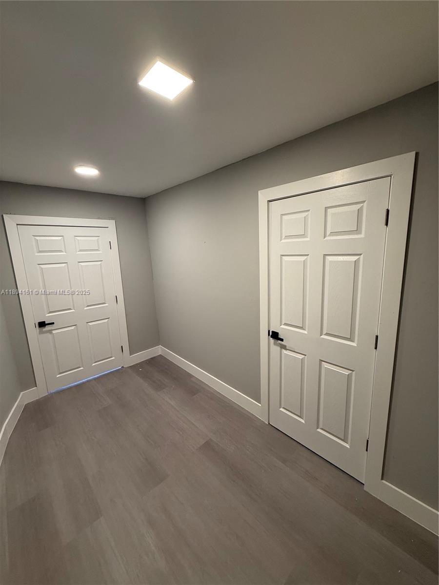   /   sq. ft. $ 2025-10-10 0 Photo