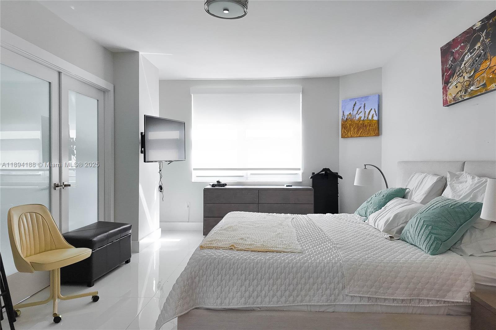 2Q 3 / 3 1740 sq. ft. $ 2025-10-10 0 Photo