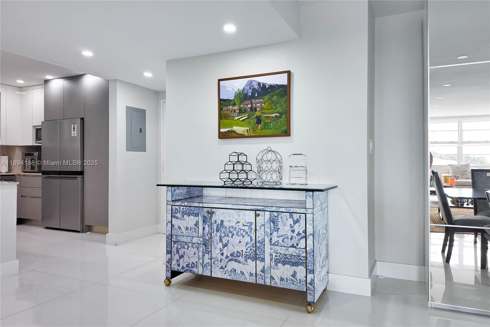 2Q 3 / 3 1740 sq. ft. $ 2025-10-10 0 Photo