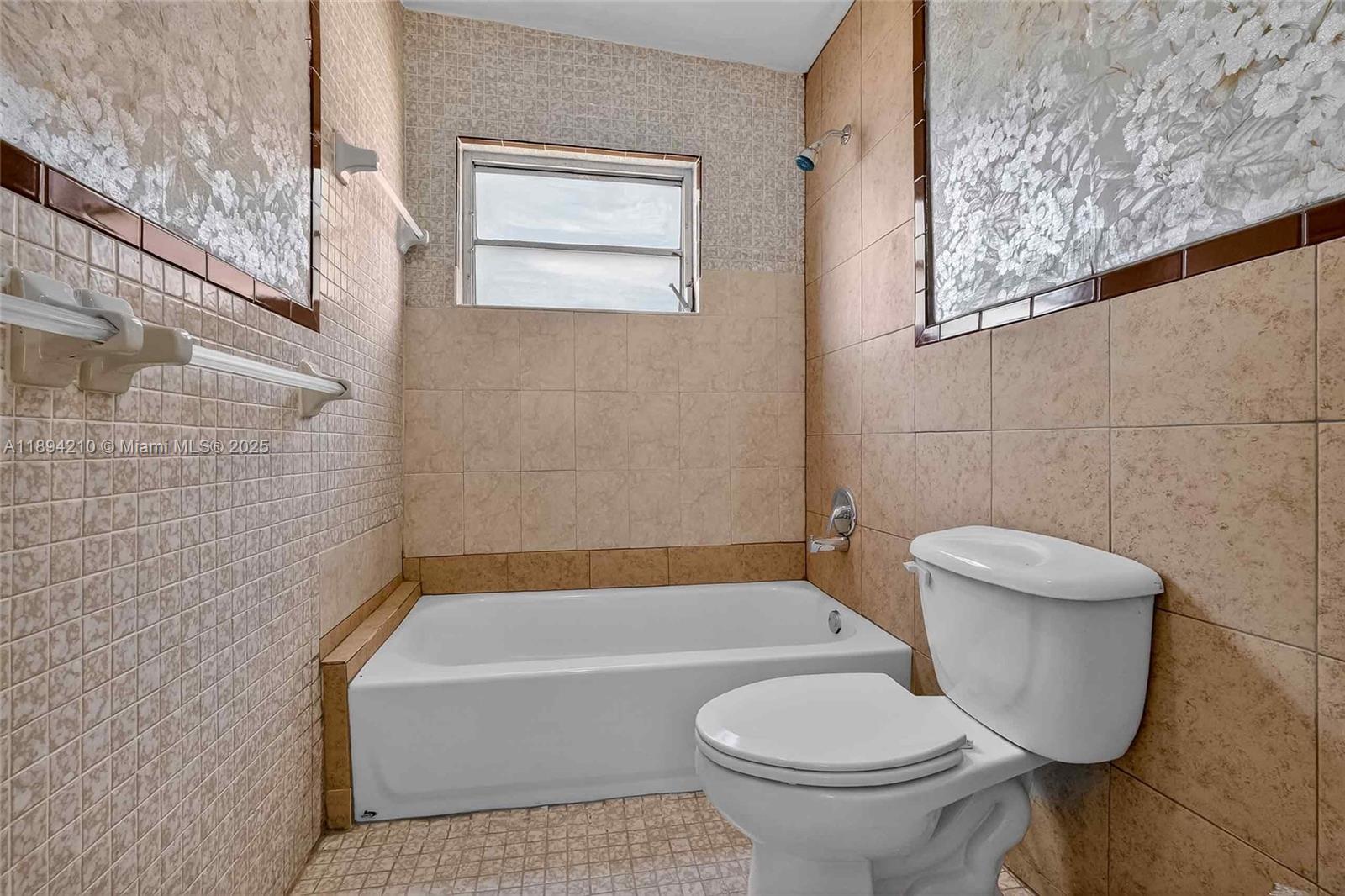   /  2835 sq. ft. $ 2025-10-10 0 foto