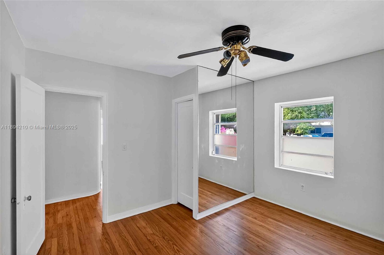   /  2835 sq. ft. $ 2025-10-10 0 foto