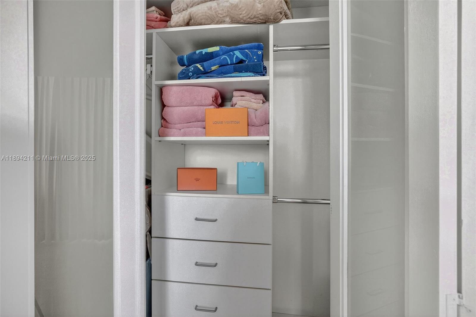 Photo of 3370 Hidden Bay Dr #2607, Aventura, Florida, 33180 -