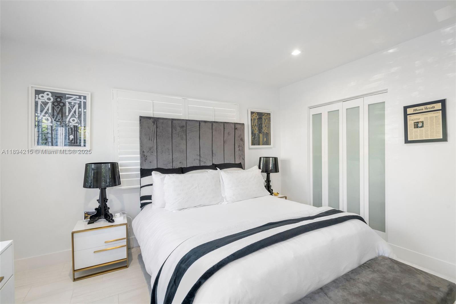 See details / 5500 sq. ft. $ 2025-10-10 0 Photo