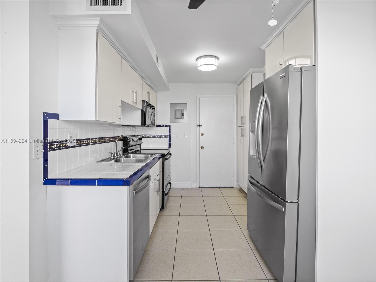 Photo of 3161 Ocean Dr  #1201, Hallandale Beach, Florida, 33009 - 