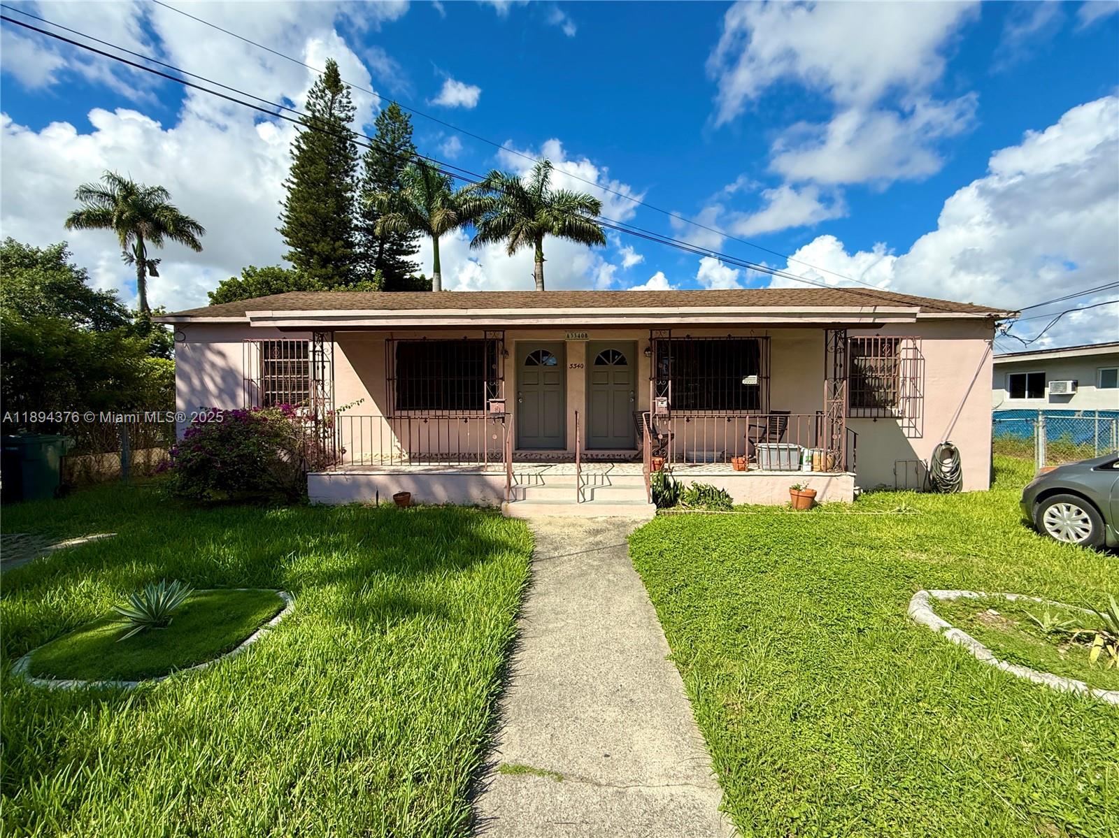   /  1590 sq. ft. $ 2025-10-10 0 foto