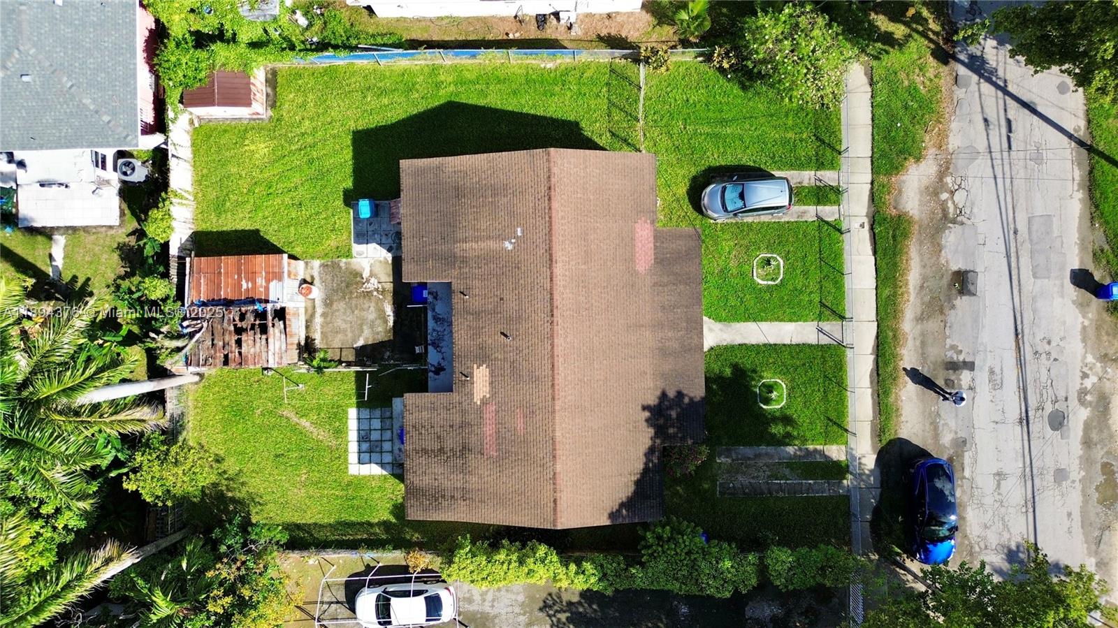   /  1590 sq. ft. $ 2025-10-10 0 foto