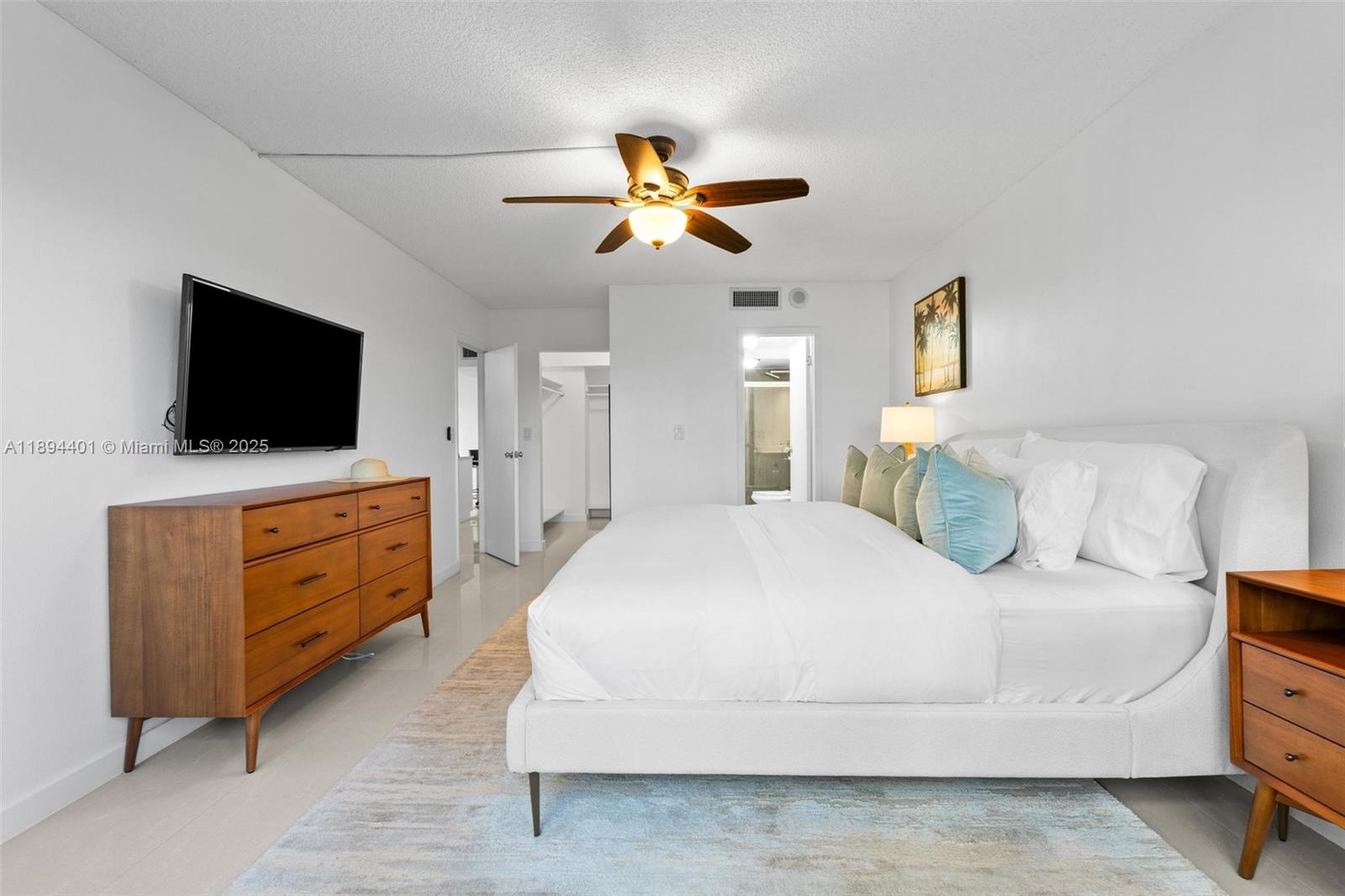 Photo of 600 Three Islands Blvd  #317, Hallandale Beach, Florida, 33009 - Master suite