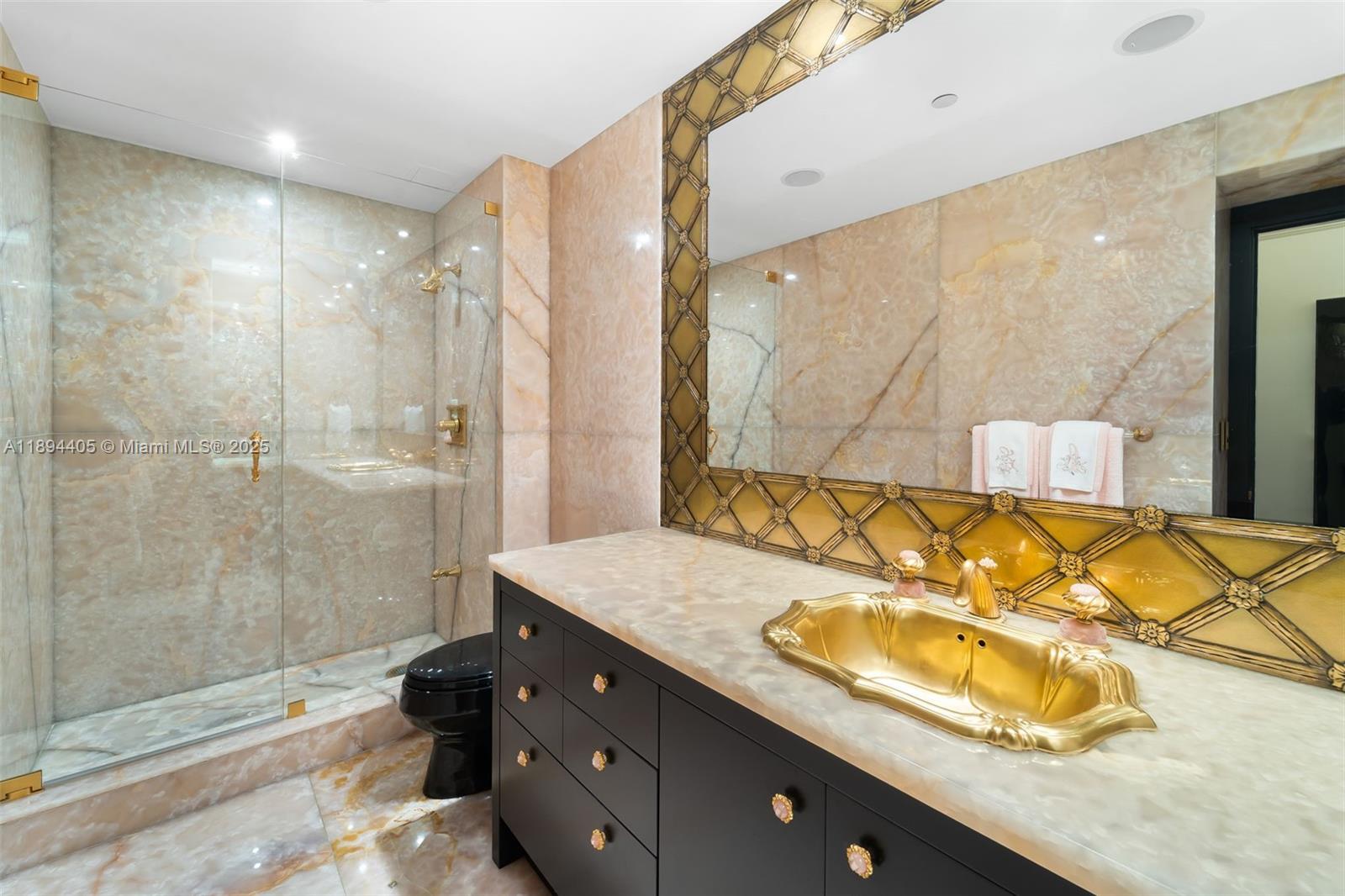 See details PH-02 6 / 7 7700 sq. ft. $ 2025-10-10 0 Photo