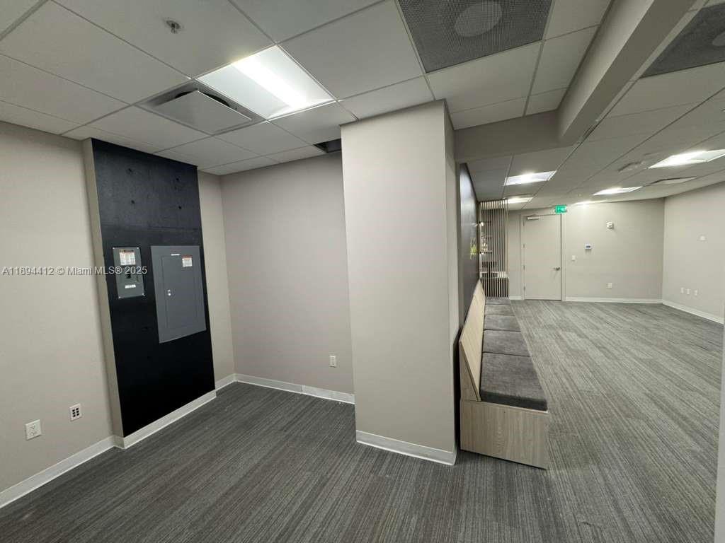 Ver detalles 221 / sq. ft. $ 2025-10-10 0 foto