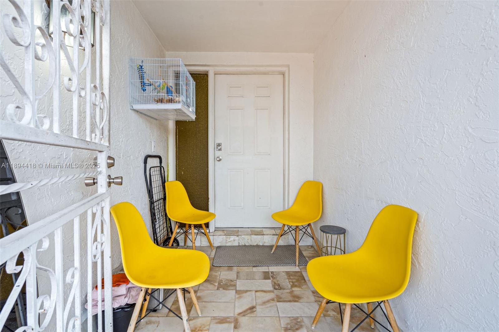   /  1316 sq. ft. $ 2025-10-10 0 foto
