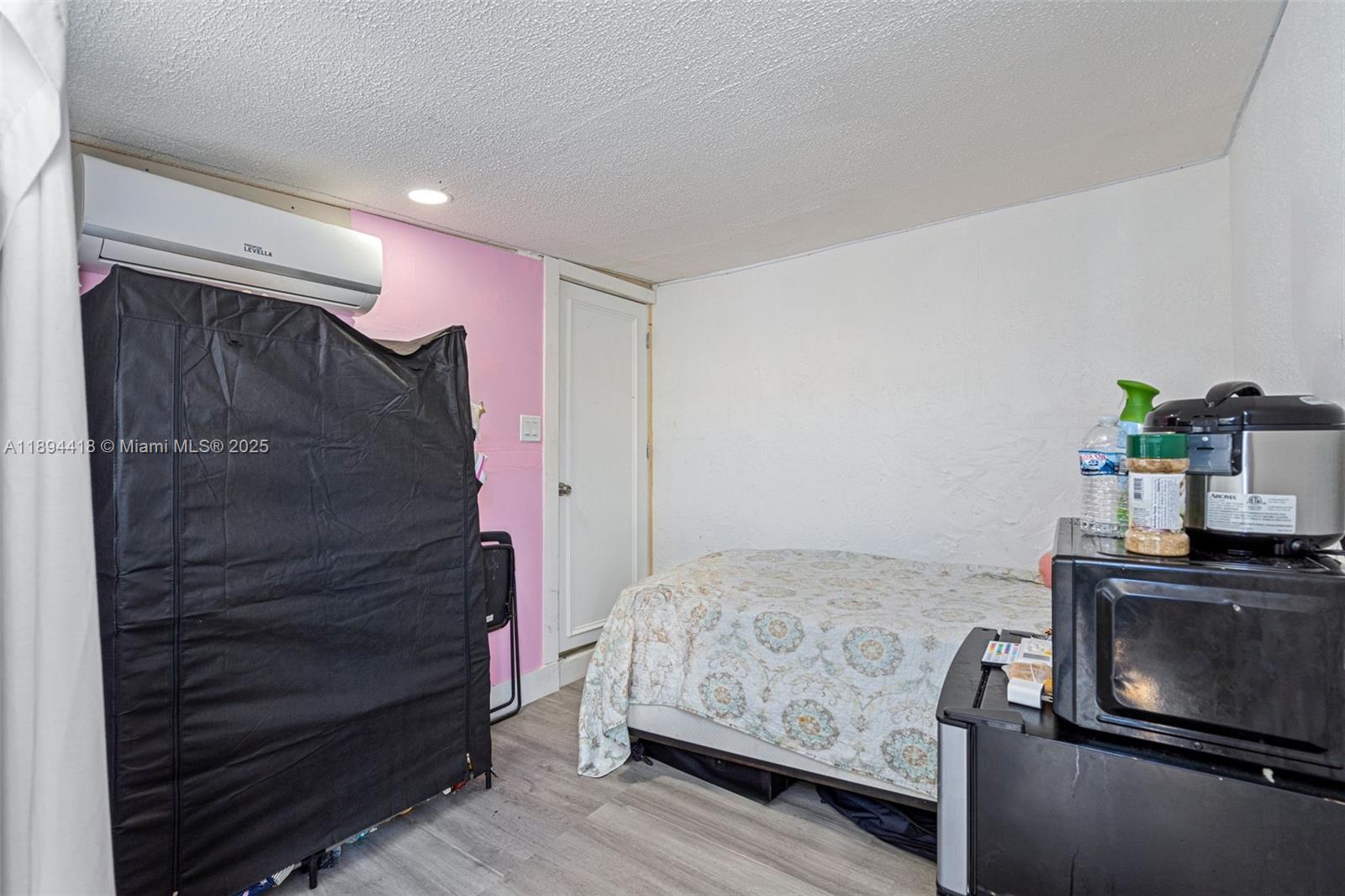   /  1316 sq. ft. $ 2025-10-10 0 foto