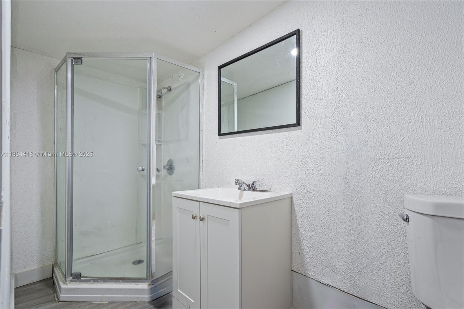   /  1316 sq. ft. $ 2025-10-10 0 foto