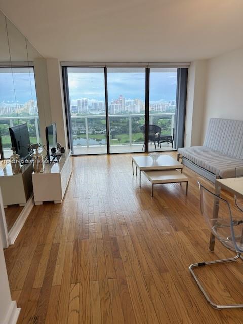 Photo of 3625 Country Club Dr #2305, Aventura, Florida, 33180 -