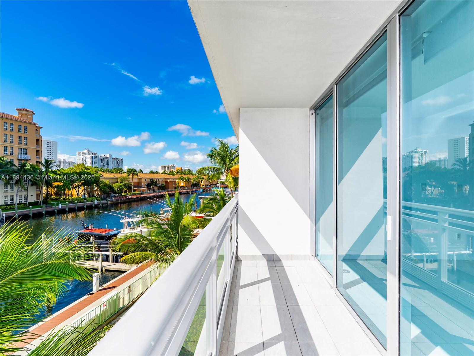 Photo of 2950 188th St  #225, Aventura, Florida, 33180 - 
