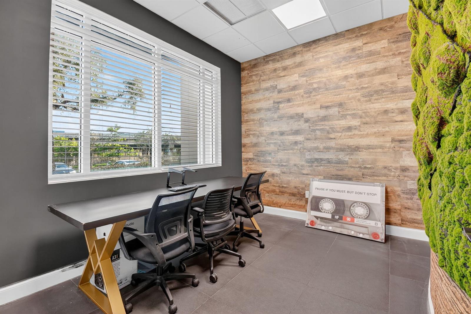 Ver detalles 113 / 1 sq. ft. $ 2026-04-14 0 foto