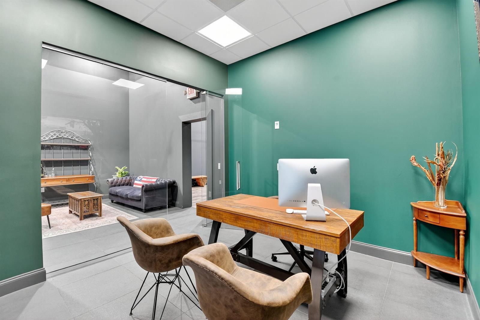 Ver detalles 113 / 1 sq. ft. $ 2026-04-14 0 foto