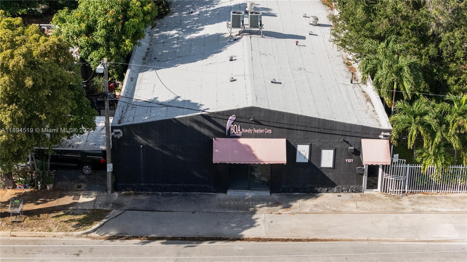 Ver detalles   /   sq. ft. $ 2025-10-11 0 foto